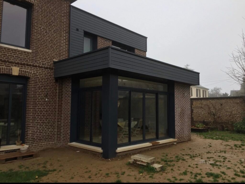 Installation de l'extension toit plat à Barentin