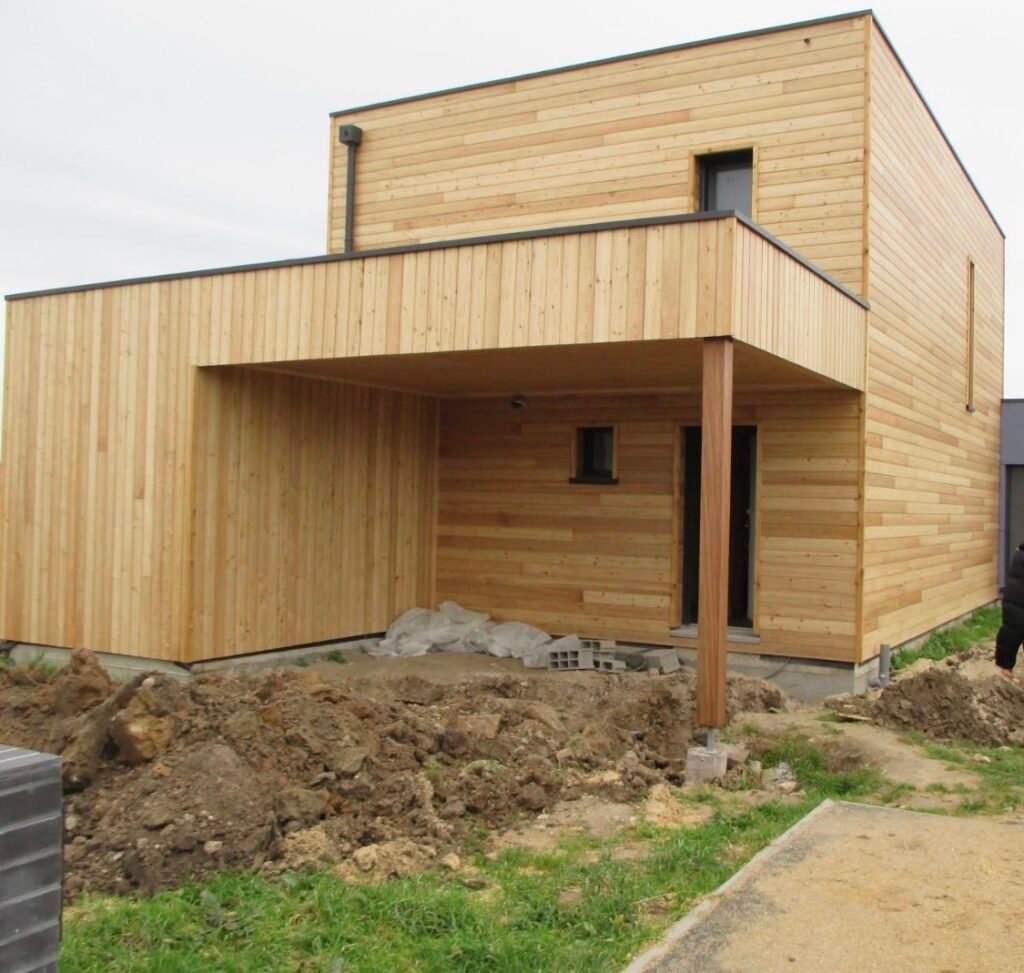 Installation de bardage bois et extension à Yvetot